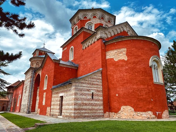 Своей компанией по Сербии: Врнячка-Баня, Крагуевац и древние монастыри - фото 3