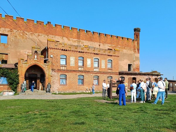 Зеленоградск и замок Шаакен: сыр, трактир и рыцари - фото 4