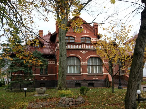 Зеленоградск и замок Шаакен: сыр, трактир и рыцари - фото 1