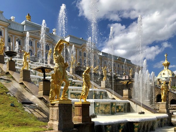 Петергоф. Фонтаны (из Санкт-Петербурга) - фото 1