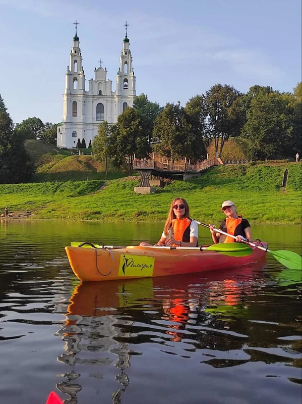 Взгляд на Полоцк с воды: сплав-экскурсия на байдарках