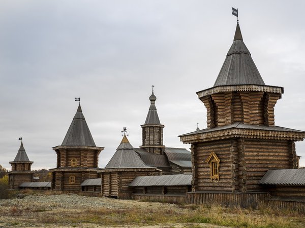 Печенгский монастырь, «Долина славы» и места Юрия Гагарина