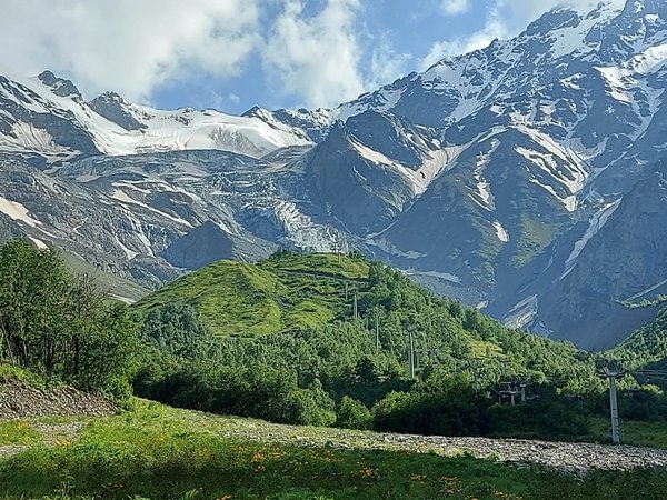 Сердце Осетии: поездка через 5 хребтов Кавказа - фото 2