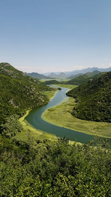 Липская пещера, Скадарское озеро и винария товарища Тито