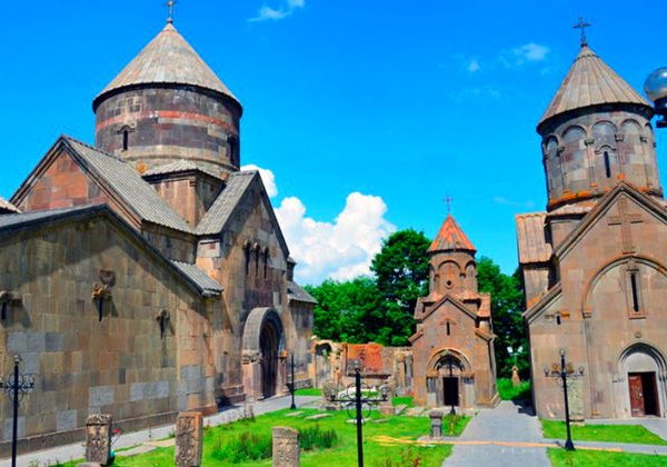 Прекрасный Цахкадзор, монастырь Кечарис и канатная дорога - фото 2