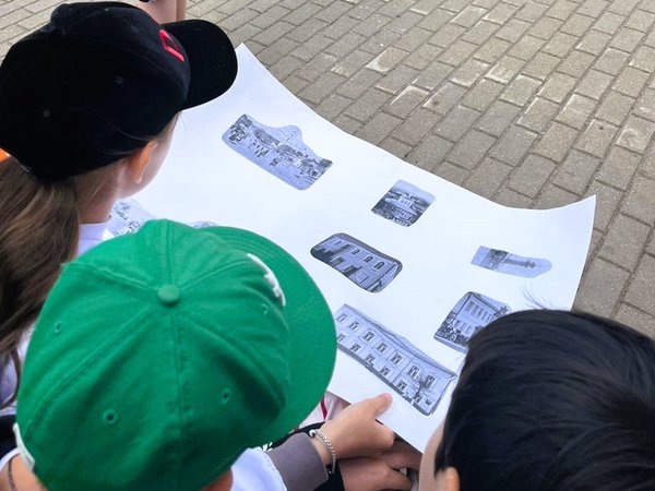 Хвостатый гид: по Павловскому Посаду — с собакой-поводырём - фото 2