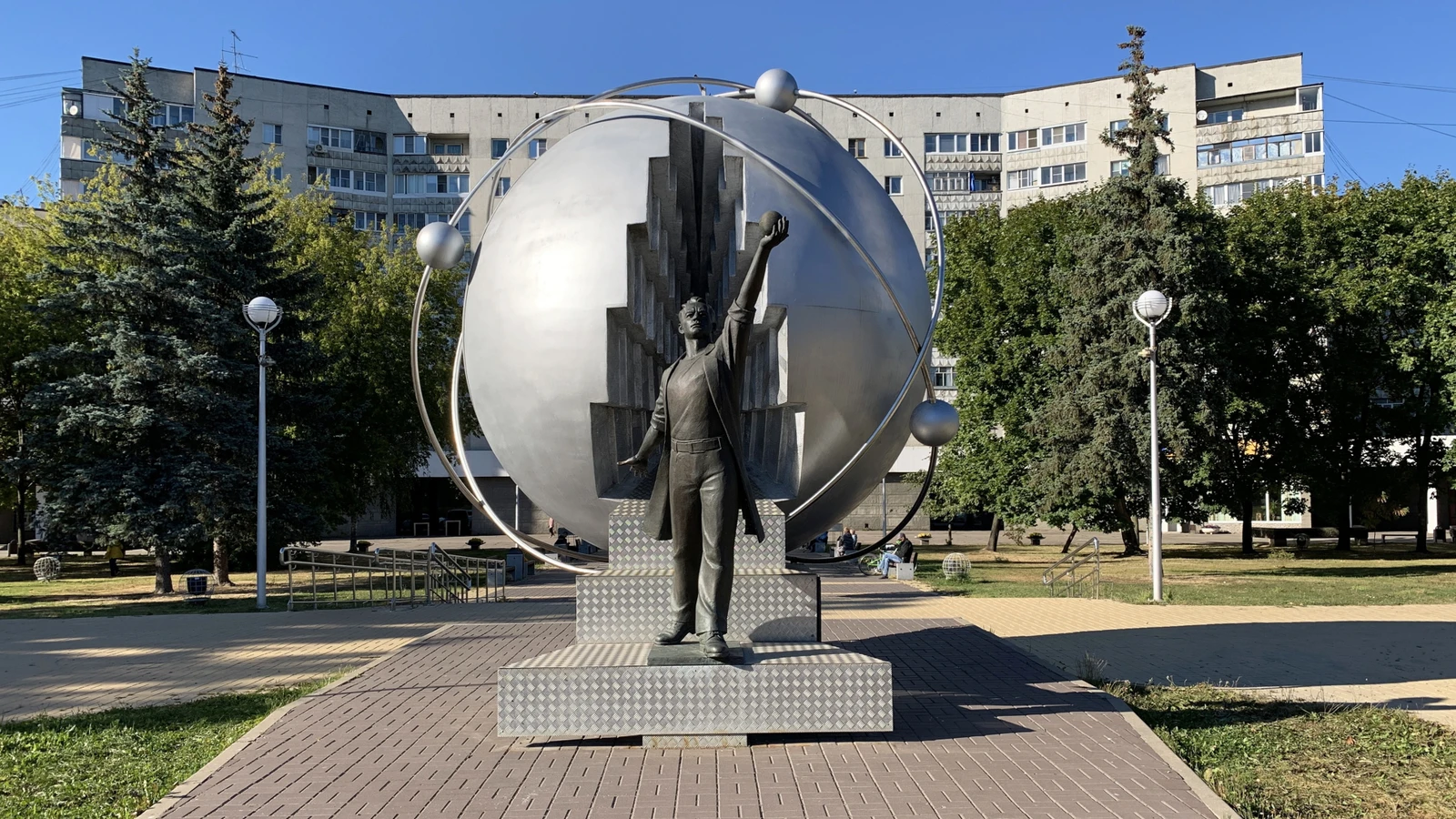 История и современность Обнинска (на вашем авто)