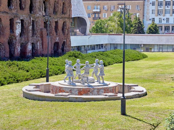 Прогулка по центру Волгограда с посещением музея-панорамы «Сталинградская битва» - фото 2