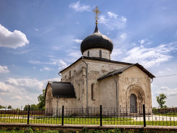 Юрьев-Польский — белокаменный шедевр Золотого кольца