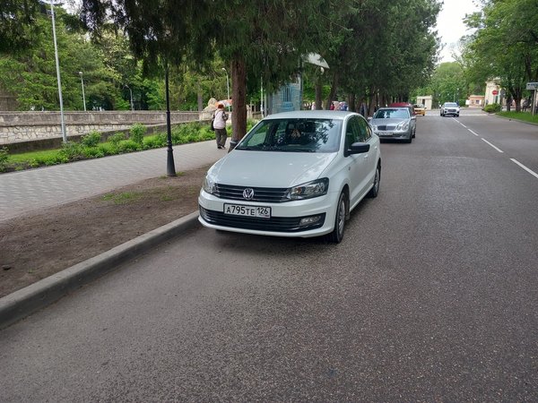 Трансфер из аэропорта Минеральные Воды в Кисловодск или наоборот - фото 2