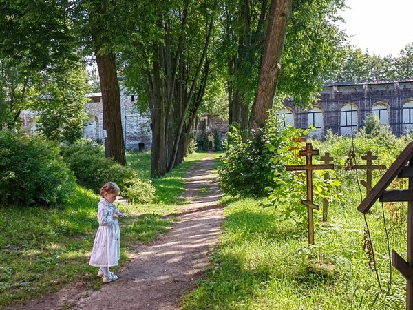 Борисоглебский монастырь и Троице-Сергиев Варницкий монастырь (на вашем авто) - фото 2