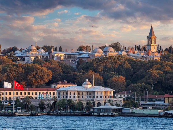 3 в 1: дворец Топкапы, церковь Святой Ирины и прогулка на по Босфору - фото 1