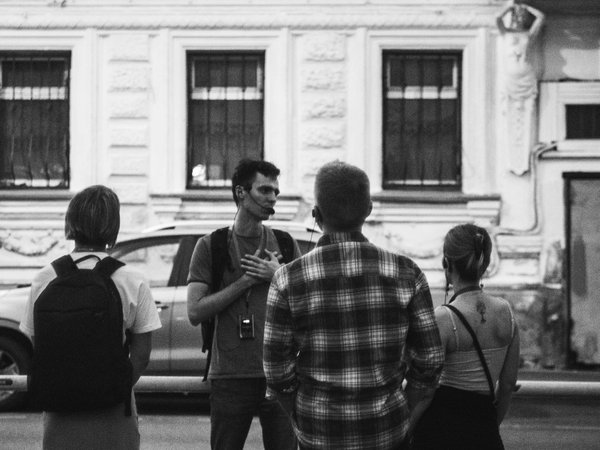 Истории в квартале красных фонарей. Индивидуальная экскурсия 18+ - фото 1