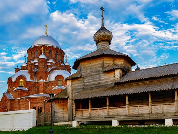 Свияжск, Раифский монастырь и Храм всех религий - фото 1