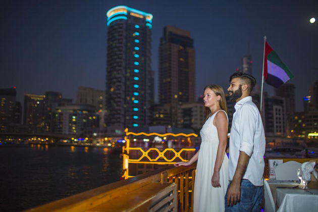 Фото экскурсии - Романтический ужин на традиционной арабской лодке в районе Дубай Марина - 5