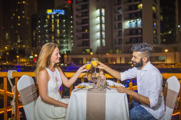 Фото экскурсии - Романтический ужин на традиционной арабской лодке в районе Дубай Марина - 6