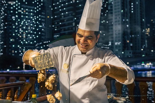 Фото экскурсии - Романтический ужин на традиционной арабской лодке в районе Дубай Марина - 11