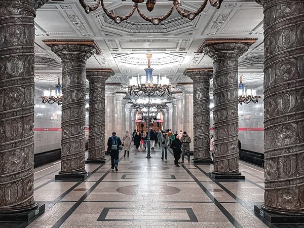 Подземные сокровища Петербурга: квест без гида по метрополитену - фото 1