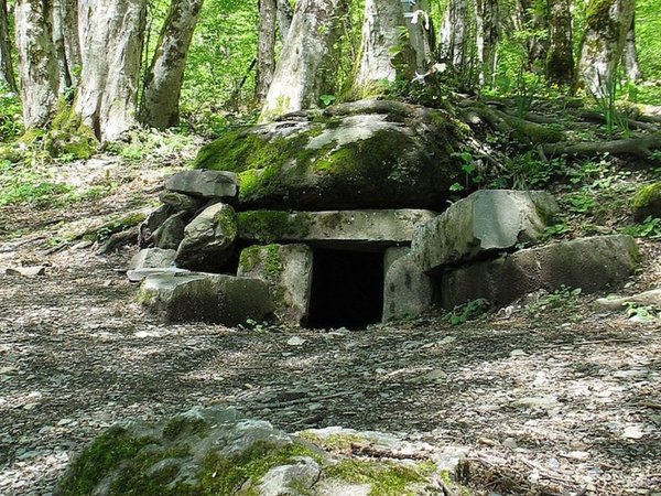 Дольмены — путешествие к местам силы Сочи - фото 4