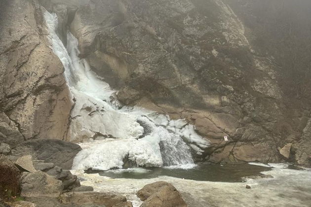 Загадочные красоты Дагестана: Хучнинский водопад и экраноплан «Лунь»-2