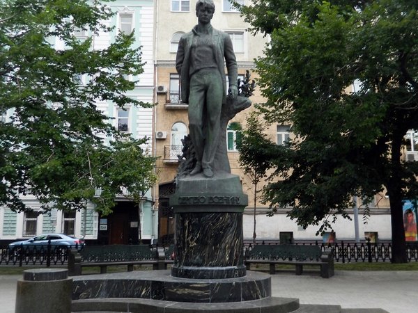 Упоительный Тверской бульвар: любовь, закаты и прогулки - фото 4