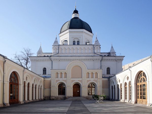 Иоанно-Предтеченский монастырь: экскурсия с посещением музея - фото 1