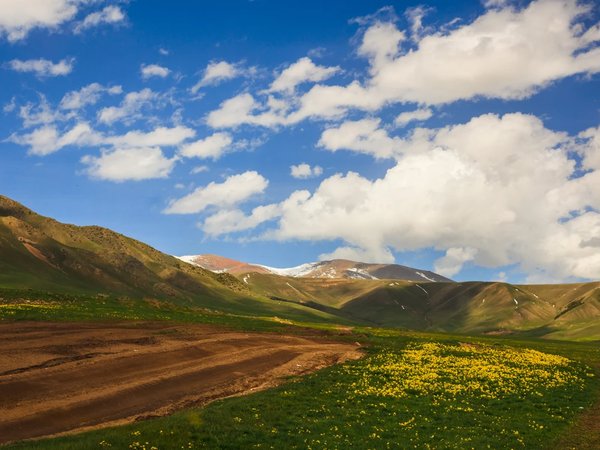 Комфорт-маршрут на внедорожнике: плато Ассы, озеро Иссык и водопад - фото 3