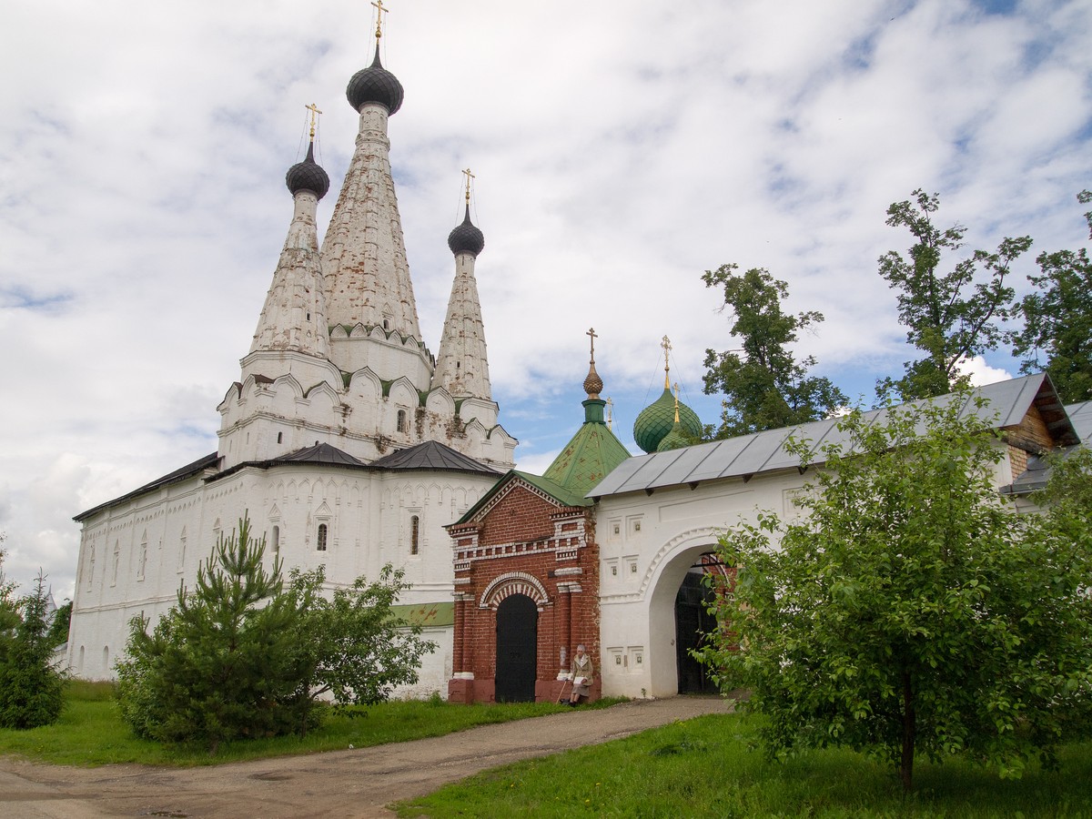 Главные святыни Углича (на вашем авто) - фото 3