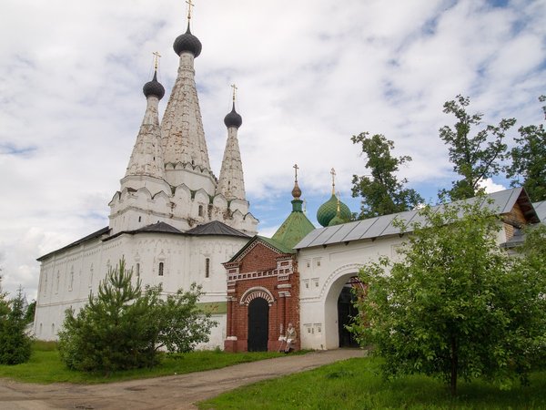 Главные святыни Углича (на вашем авто) - фото 3
