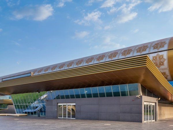Древний Баку и его пылающие небоскрёбы - фото 3