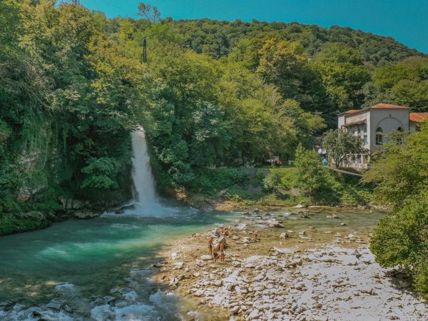 Из Кутаиси — к удивительным красотам Грузии - фото 4