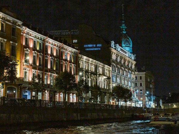 Ночная прогулка на теплоходе — от Невского проспекта - фото 2