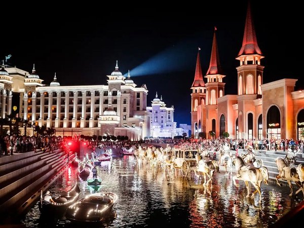 Ночной трансфер на шоу «Страна легенд» (из Сиде) - фото 1