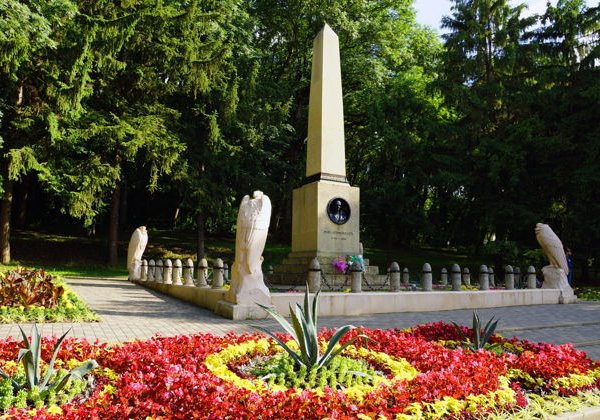 Трансфер из аэропорта Минеральные воды и прогулка по Пятигорску - фото 3