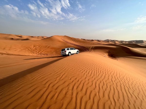 Покорить пустыню: сафари на джипах в Дубае - фото 1