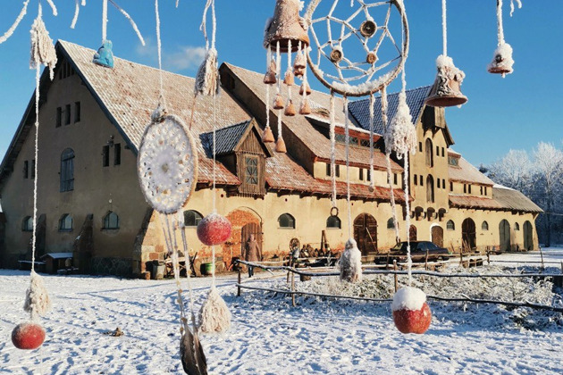 Фото - экскурсия: Прогулка по Грезе Хутору - погружение в сказочную атмосферу антикварных предметов