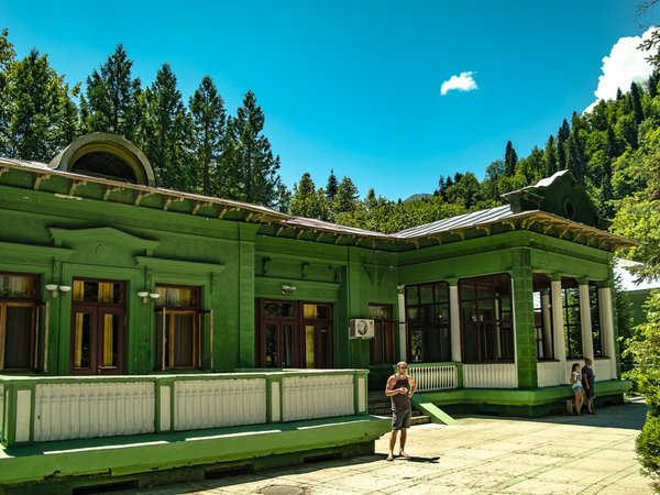 Абхазия — индивидуальная поездка в мир природной красоты из Сочи - фото 3
