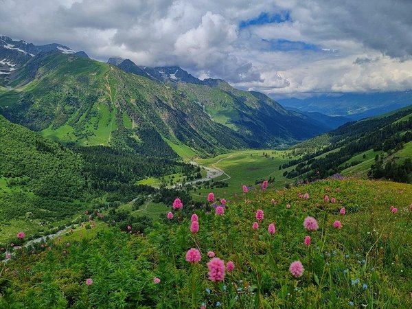 В горы — от суеты и забот: треккинг в Архызе без рюкзаков - фото 2