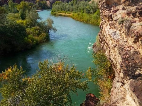 2 озера и 3 каньона за выходные в спокойном темпе: к природным жемчужинам из Алматы - фото 3