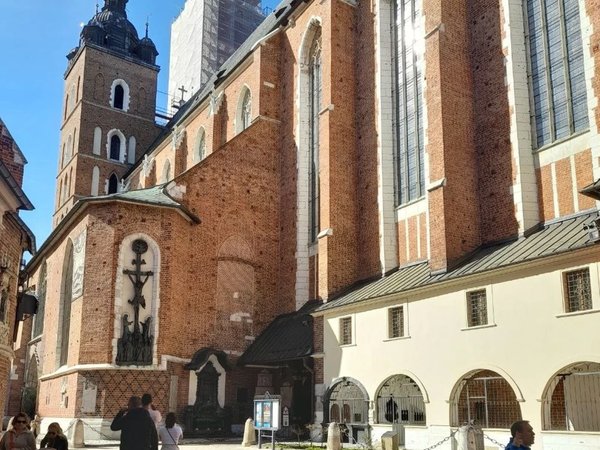 По улочкам и площадям старого Кракова - фото 3