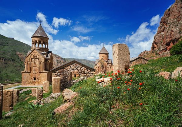 Двухдневный тур с ночёвкой в Горисе - фото 1