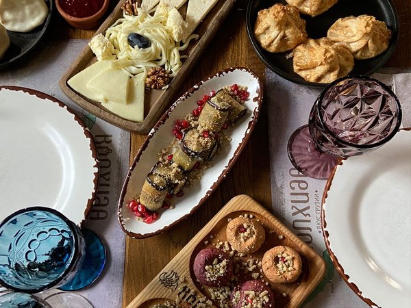 Кавказ на вкус: дегустация в центре Пятигорска (всё включено) - фото 3