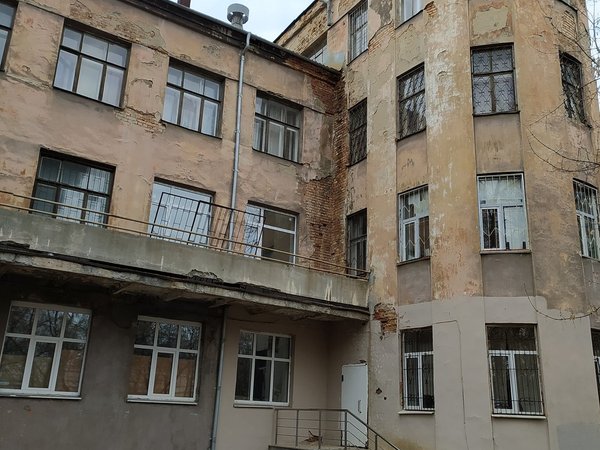 «Городок чекистов» в Екатеринбурге: история, архитектура, стрит-арт - фото 3