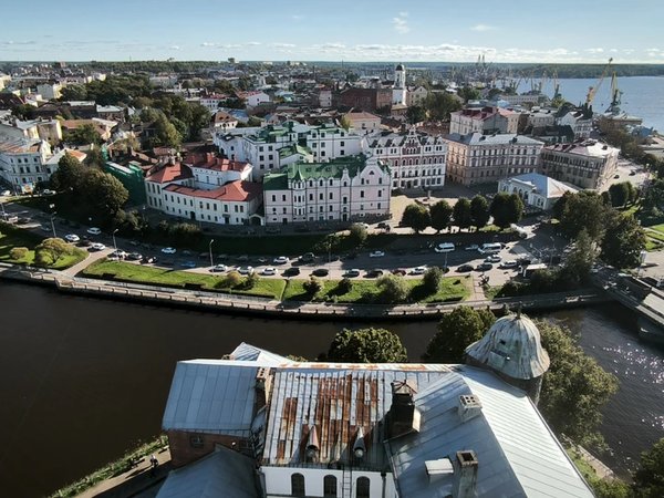 Королевский замок Выборга и его Прекрасная Дама - фото 1