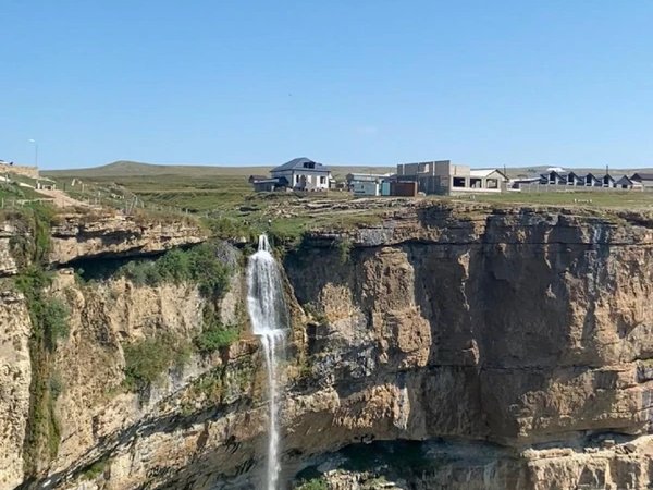 Село Хунзах, Карадахская теснина, плато Матлас и водопады Тобот и Итля-Тляр