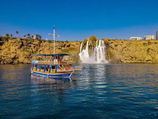 Морская прогулка к водопаду Дюден из Антальи - фото 3