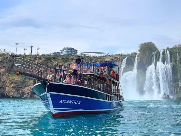 Морская прогулка к водопаду Дюден из Антальи