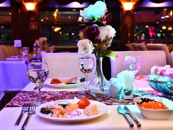 Круиз по Босфору с ужином и шоу-программой (всё включено) - фото 2