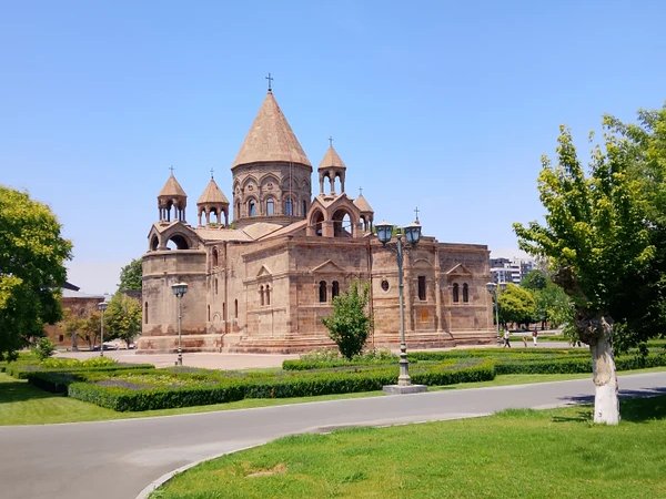 Путешествие в армянский Ватикан