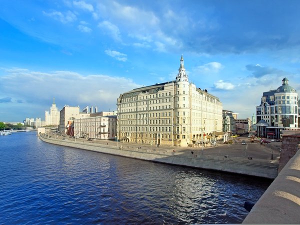 Парадокс в центре Москвы. Нераскрытые тайны острова Балчуг - фото 1